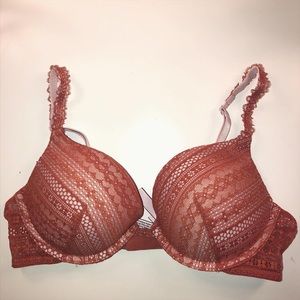 Victoria’s Secret bra